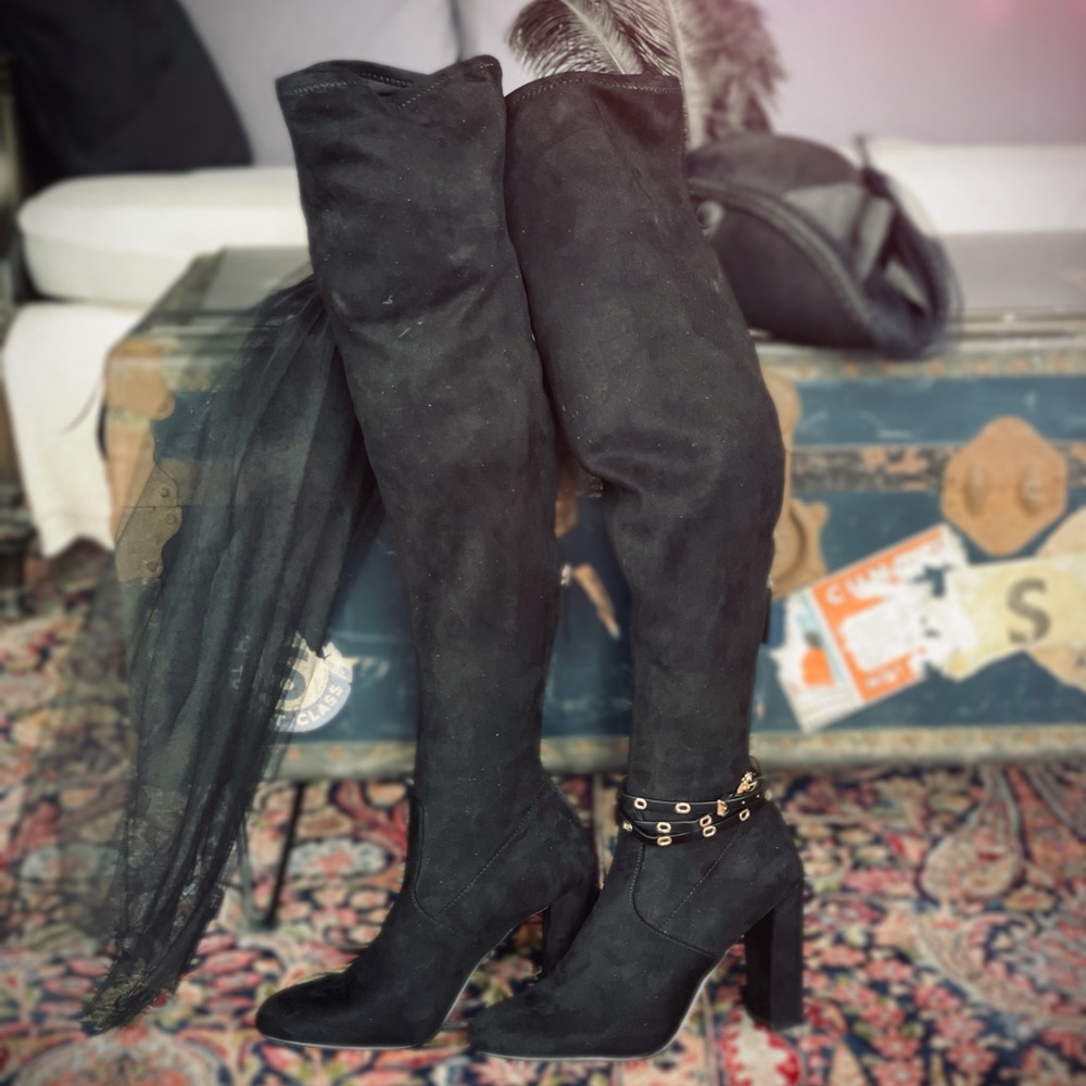Steve Madden Emotions Over the Knee Stretch Boots Size 9 1/2